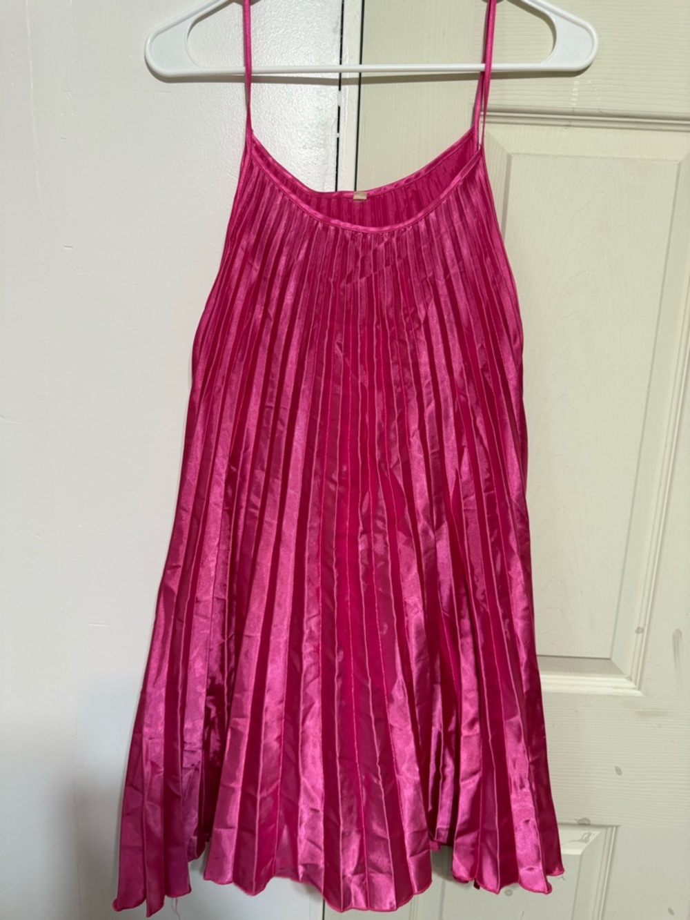 Women’s Hot Pink & Black Lace nightgown - Picture 2 of 7